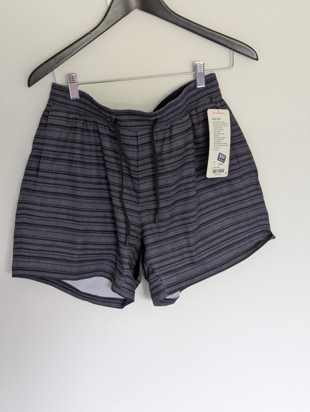 NWT Lululemon Thigh Tide 5" Swim Shorts Black Striped - Men's L